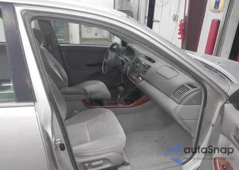 2003 Toyota Camry Xle from USA, damaged, VIN 4T1BE32K63U225753